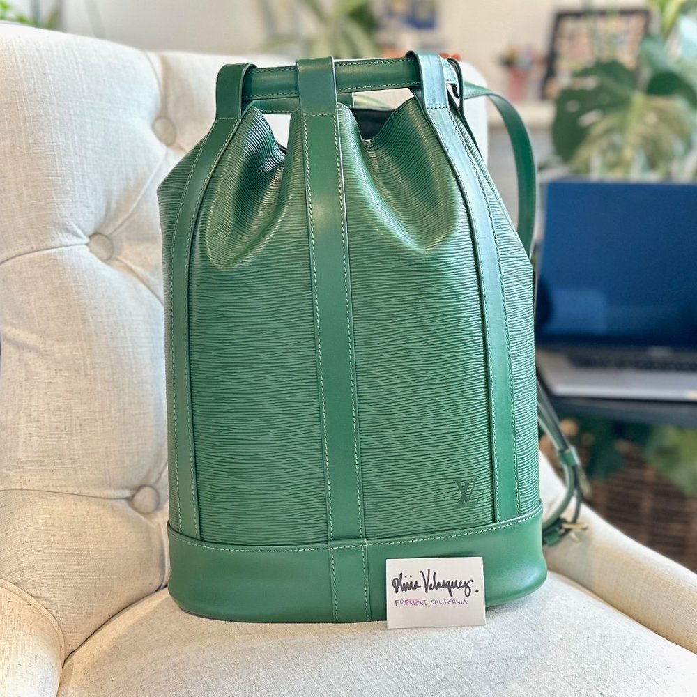 Louis Vuitton Randonnee PM Epi Borneo Green
